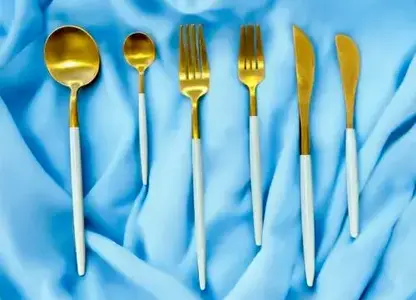 Florence Flatware Gold/White